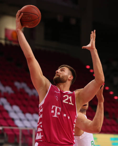 在关键时刻 在关键时刻