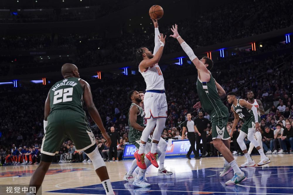 纵观整个比 纵观整个比