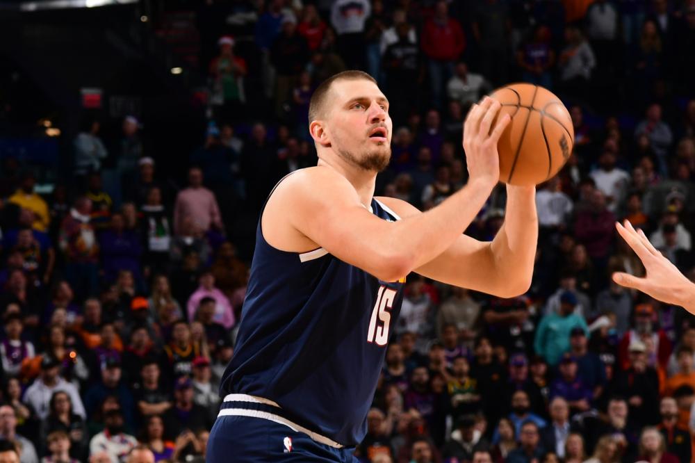 攻守兼备的 攻守兼备的