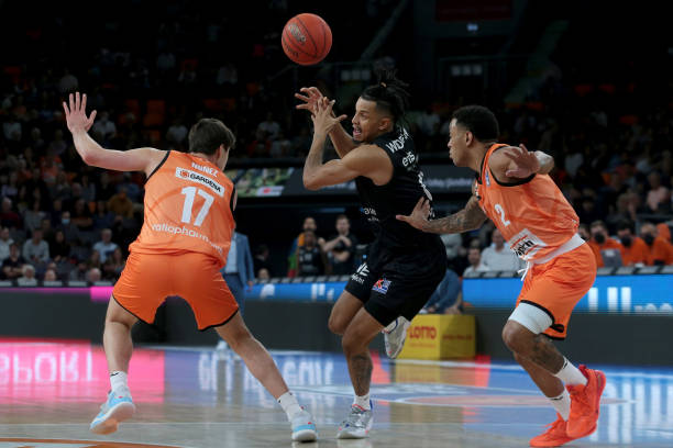 更衣室里扮 更衣室里扮